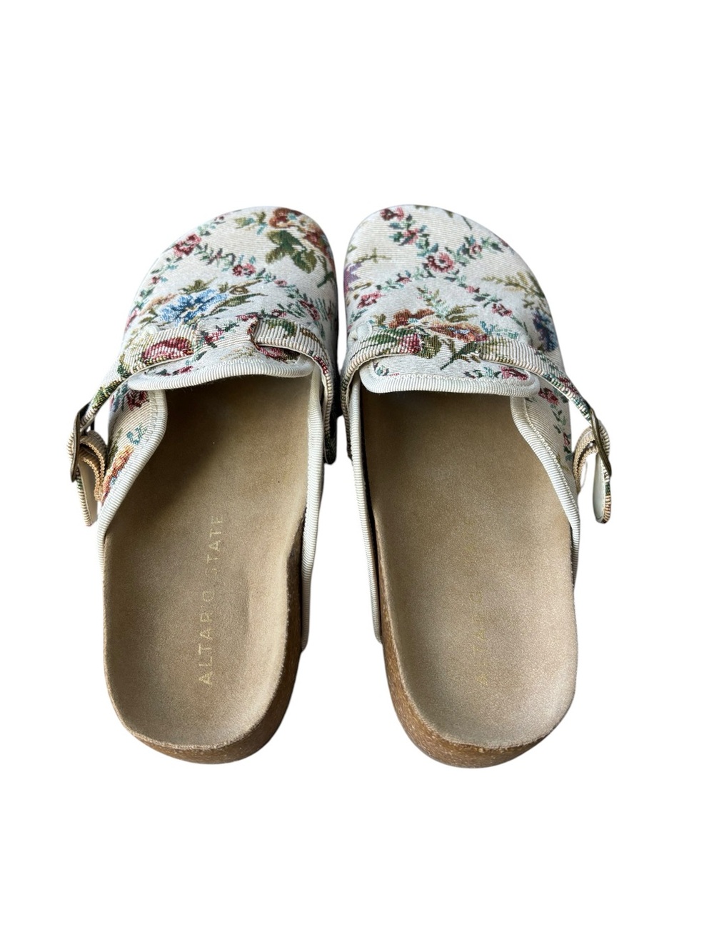 ALTAR’D STATE Lorenna Floral Tapestry Platform Clog - Picture 3 of 8